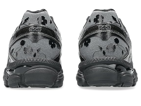 Buy ASICS Unisex Gel-Cumulus 16 SSCB Black/Black Sneakers - 4 UK